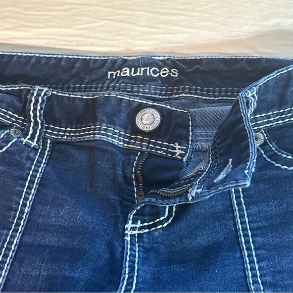 Maurices Women’s Denim Capris Size 7/8 Regular - Picture 7 of 12
